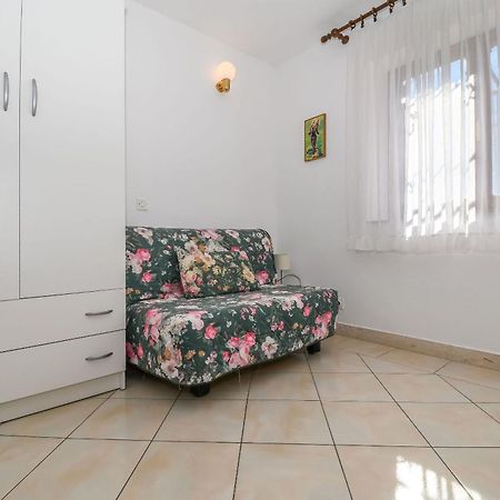 Apartments Anna Трогир Экстерьер фото