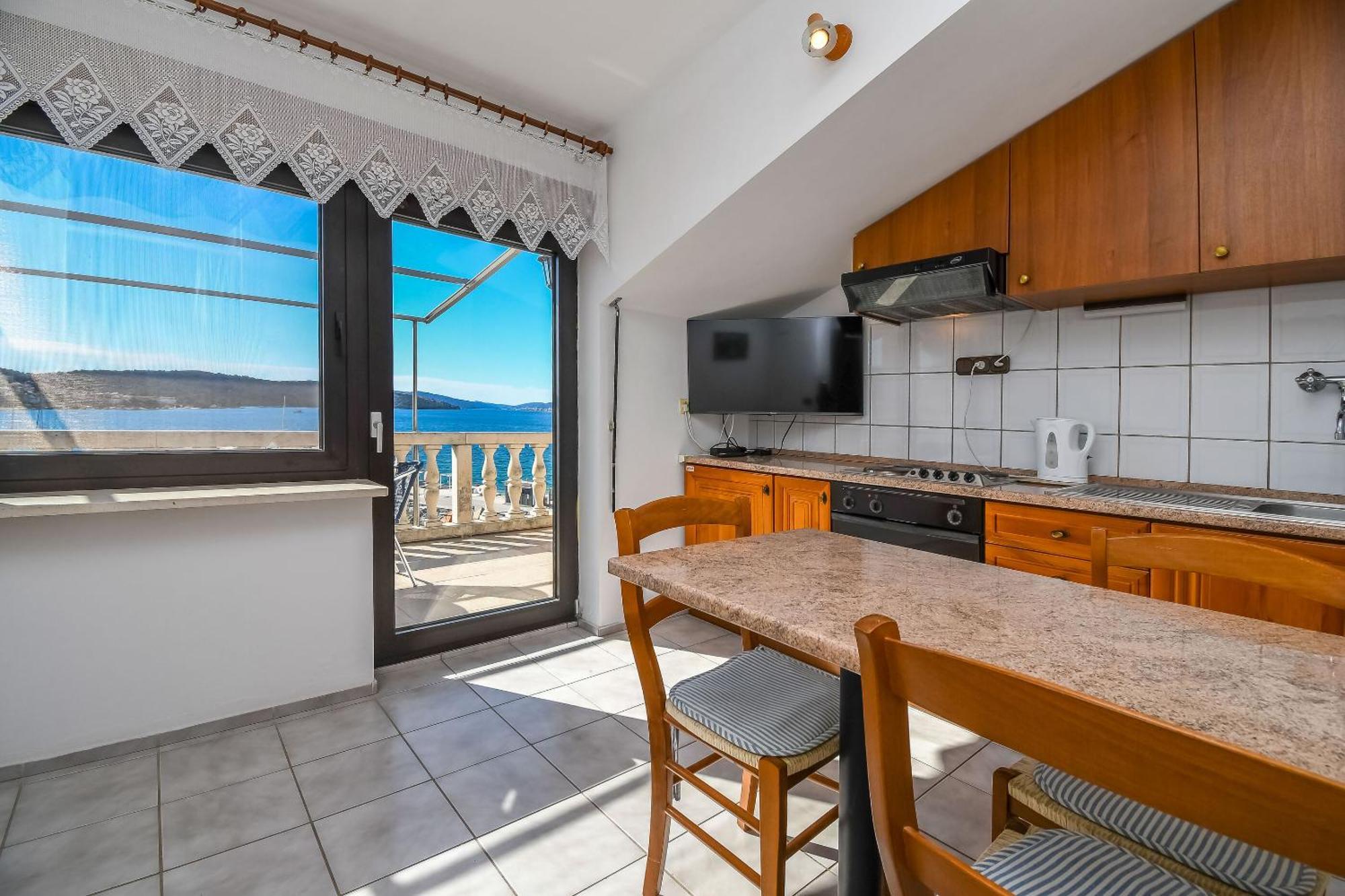 Apartments Anna Трогир Экстерьер фото